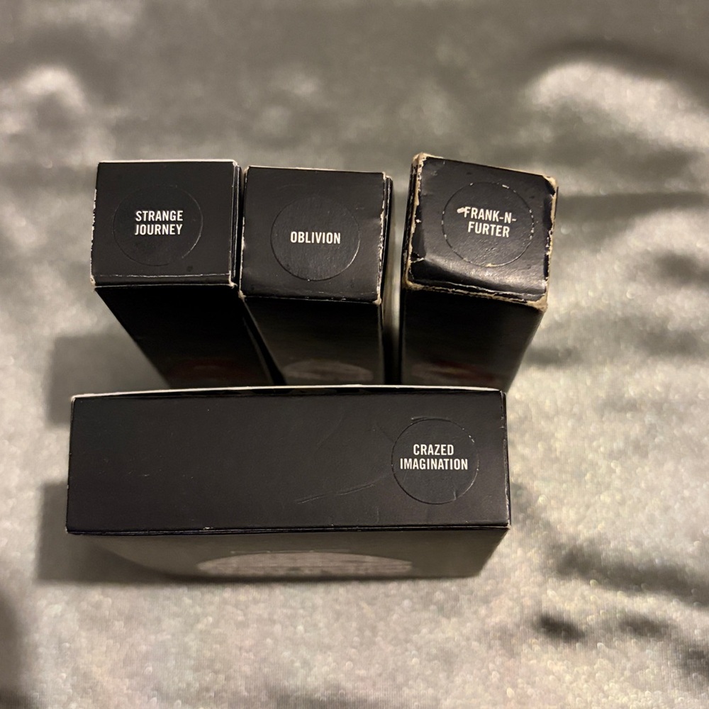 MAC Cosmetics Rocky Horror Picture Show Lipstick Set - Bold Red - Picture 2 of 7